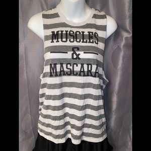 Muscles & Mascara Muscle Shirt M